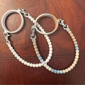 Ryan and Rose Cutie Handles Set of 2 New Without Package White Tan Cream Blue